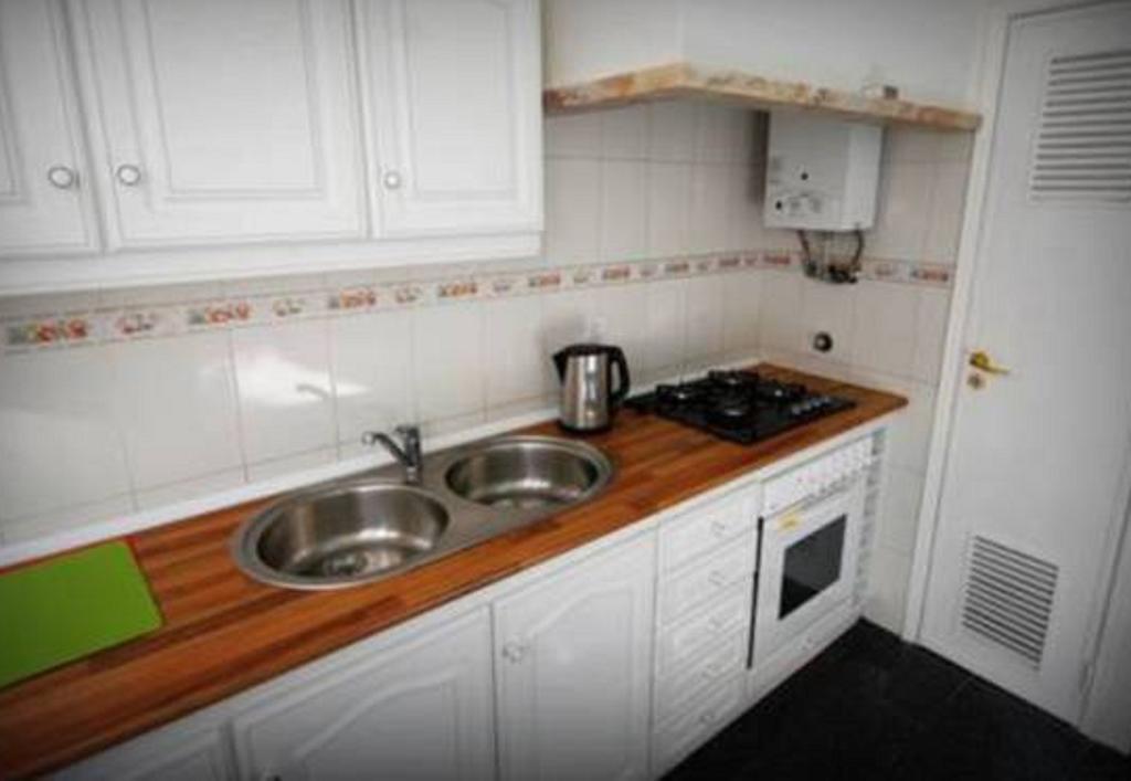 Sombrero Apartment Graca リスボン 部屋 写真